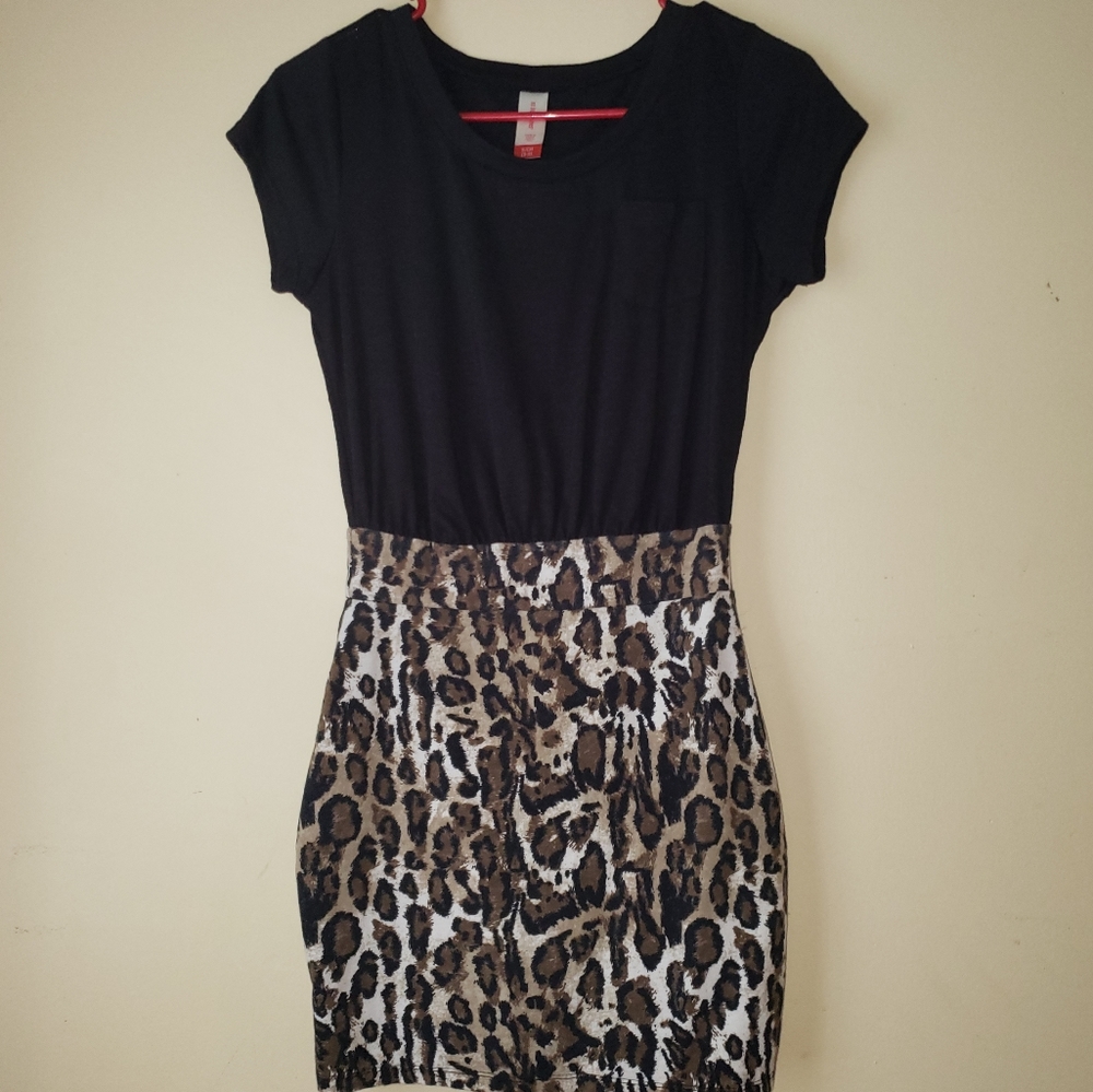 Black and Leopard Dress Juniors Size S 3-5